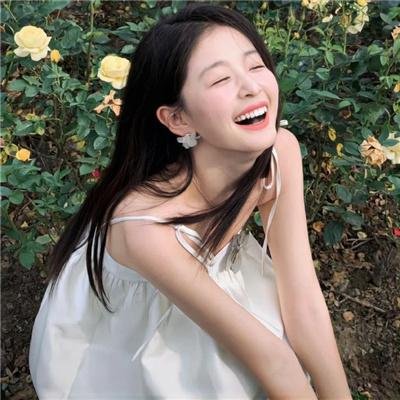 阿丽玛海报