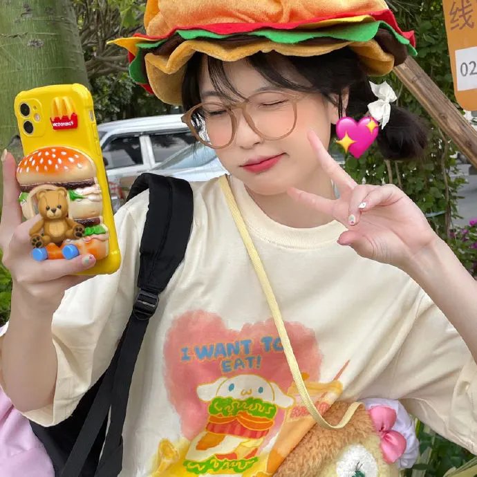 外貌与微笑海报